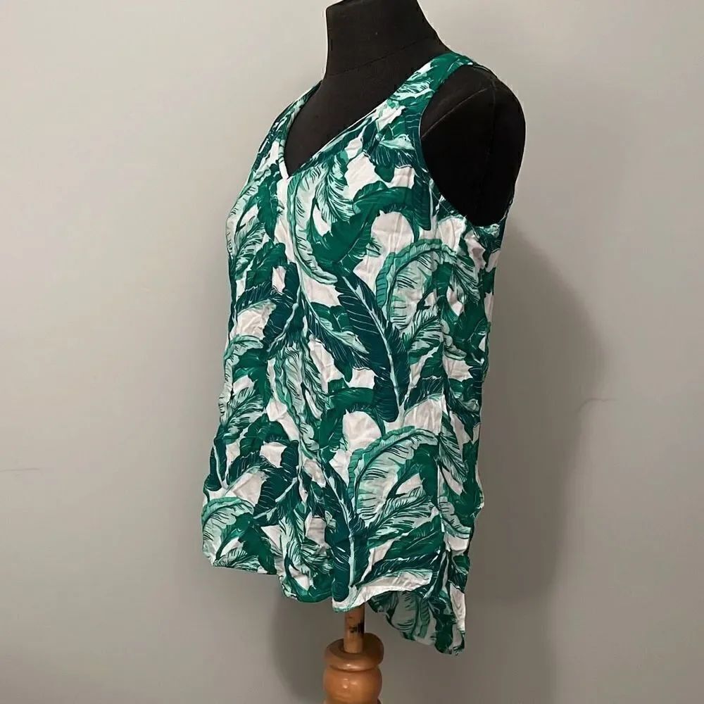 Green Tropical Hi-Low Tank Top - Picture 4 of 5